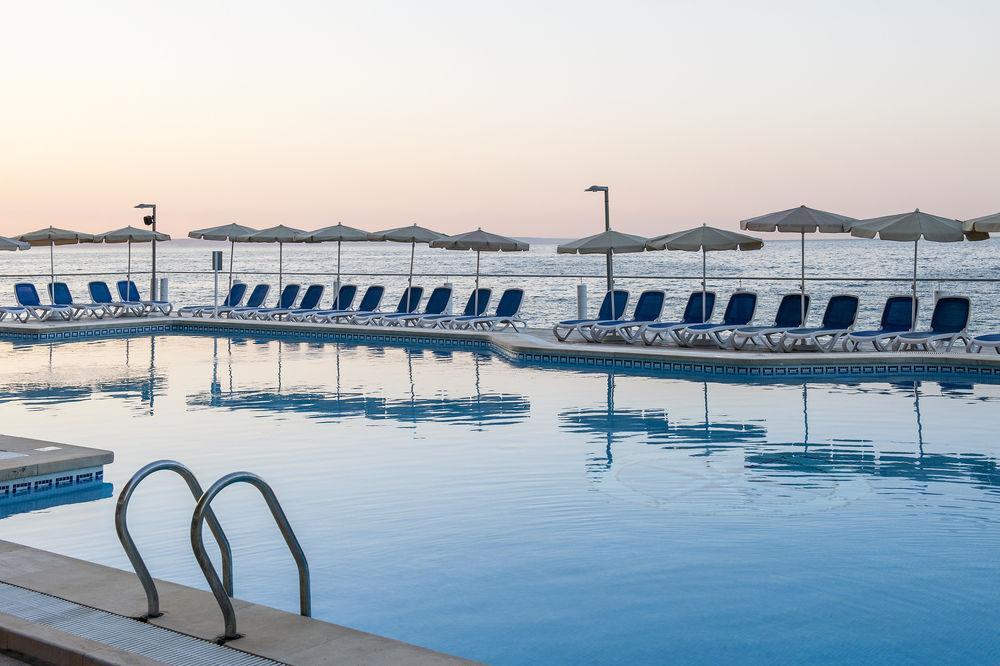 Globales Cala Vinas Adults Only 16+ Hotel Bagian luar foto