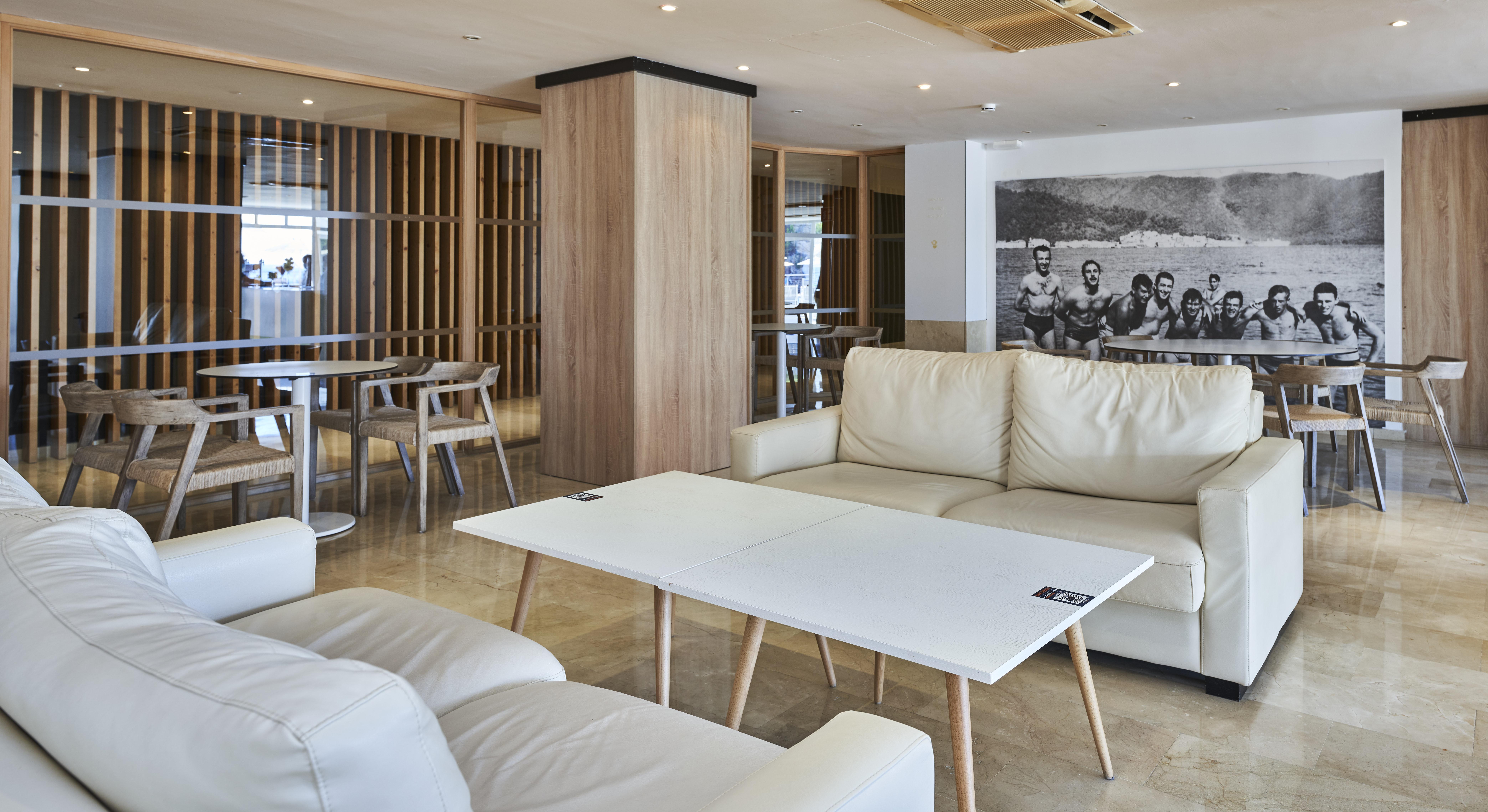 Globales Cala Vinas Adults Only 16+ Hotel Bagian luar foto