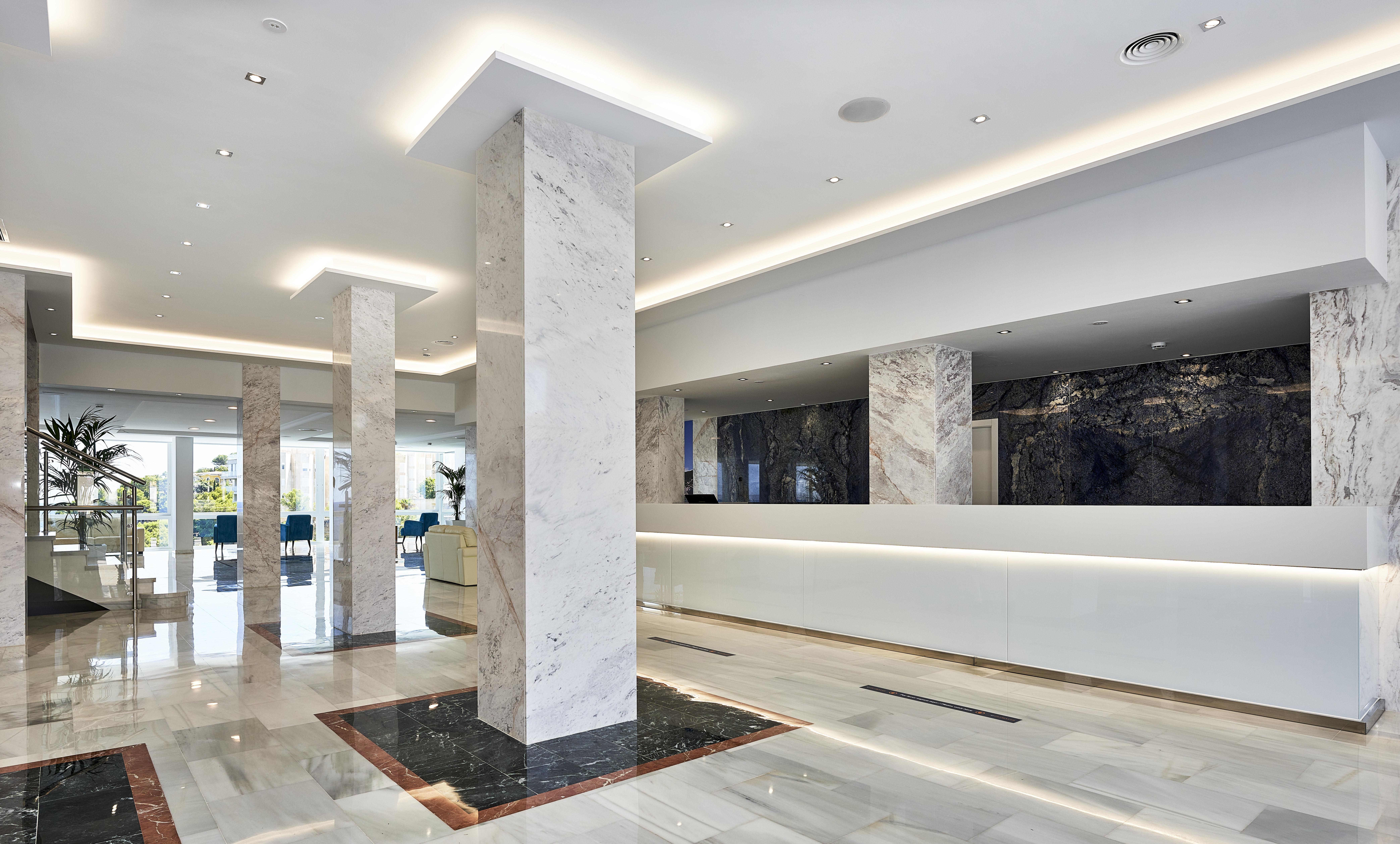 Globales Cala Vinas Adults Only 16+ Hotel Bagian luar foto