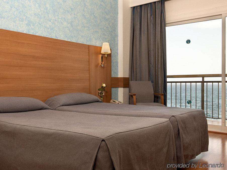 Globales Cala Vinas Adults Only 16+ Hotel Ruang foto